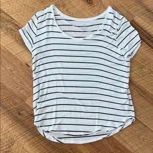 Juniors’ SO Perfect Tee